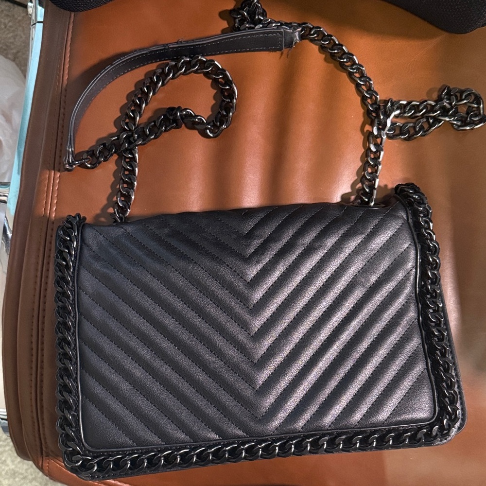 Aldo Black Chevron Chain Shoulder Bag
